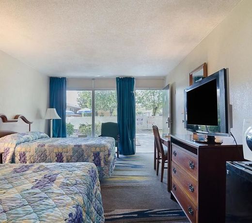 Budgetel Inn Wilmington