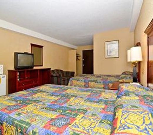 Rodeway Inn at Fort Lee