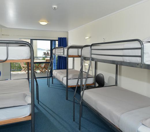 Saltwater Lodge Backpackers