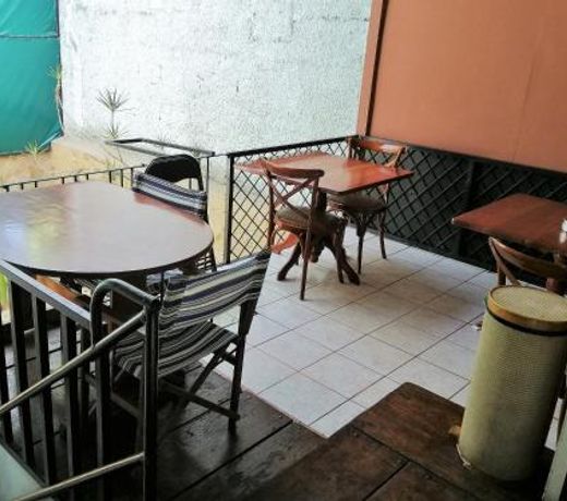 Casa Leon Guesthouse