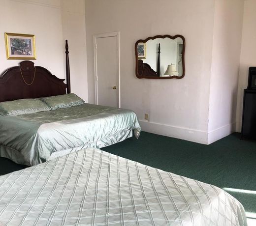 ST VINCENT??S GUEST HOUSE