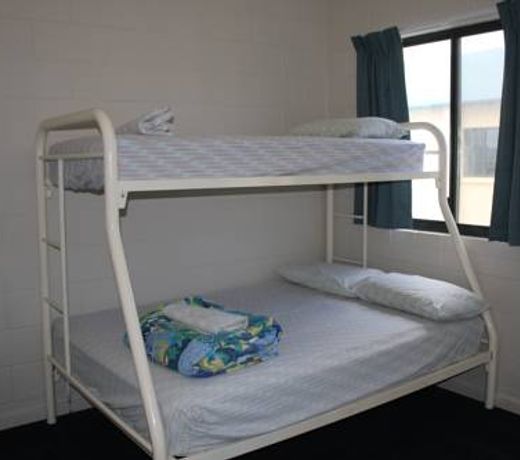 Ningaloo Coral Bay Backpackers