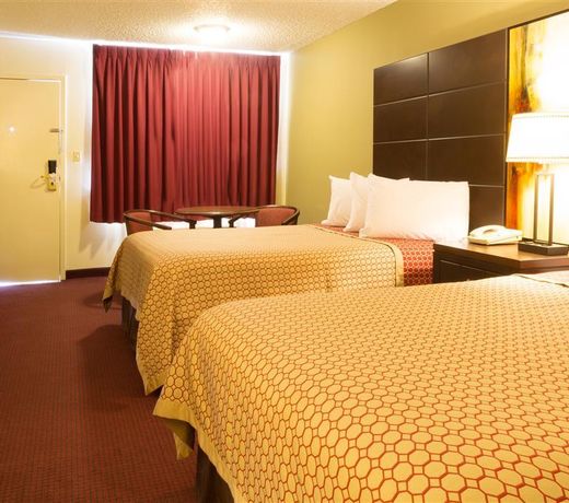 Marina Inn & Suites Chalmette-New Orleans