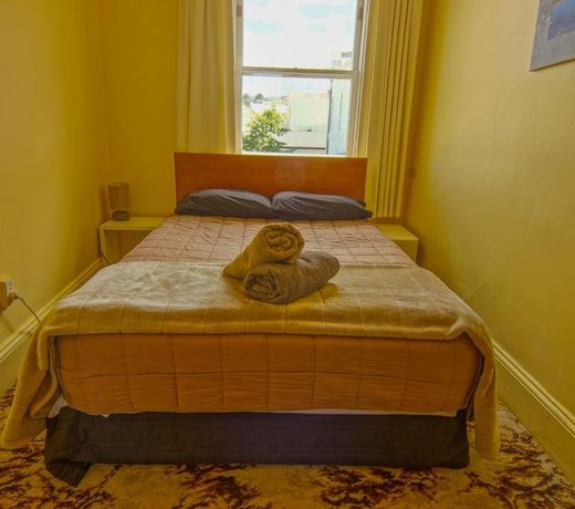 Empire Hotel Backpackers