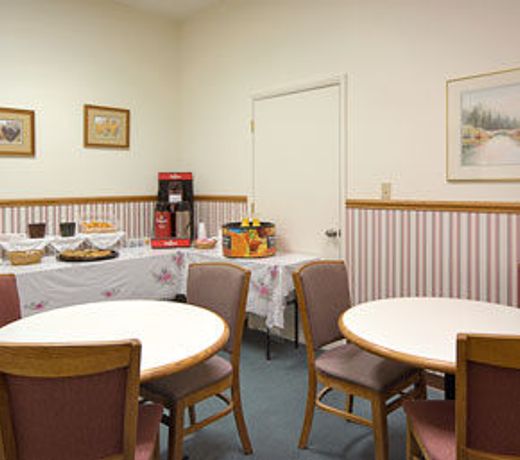 DAYS INN AND SUITES ELKINS