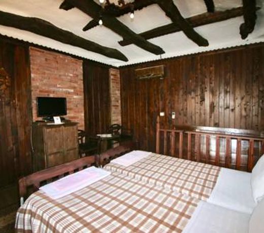 Hotel Nasho Vruho