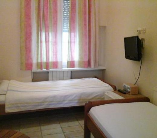 Guesthouse Lessi