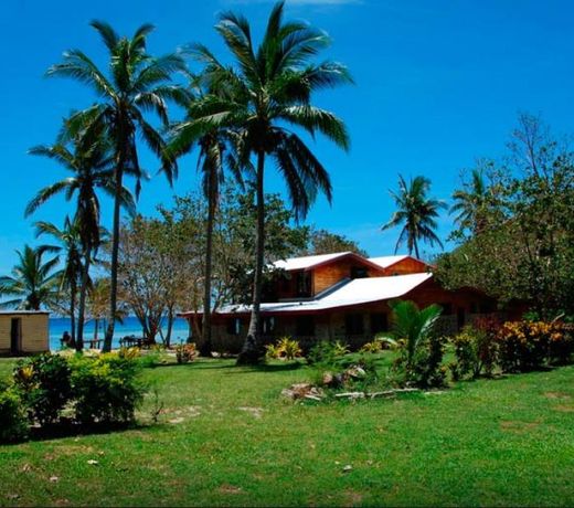 White Sandy Beach Resort