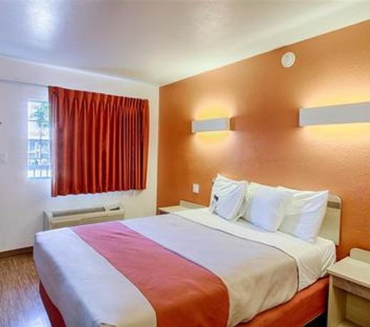 Motel 6 San Diego Airport/Harbor