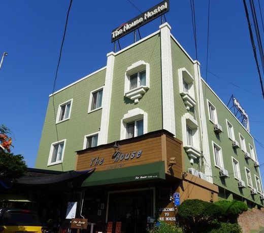 The House Hostel