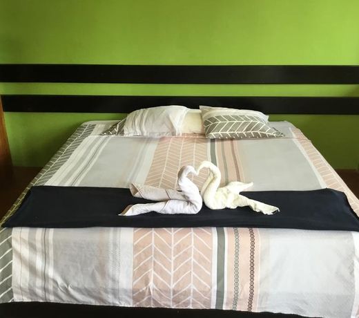 Tambopata Hostel