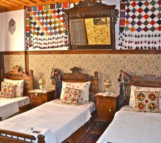 Homeros Pension & Guesthouse