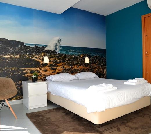 HI Arrifana Destination Hostel
