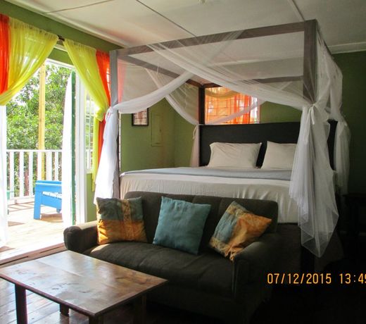 Kingsworth Bed and Breakfast