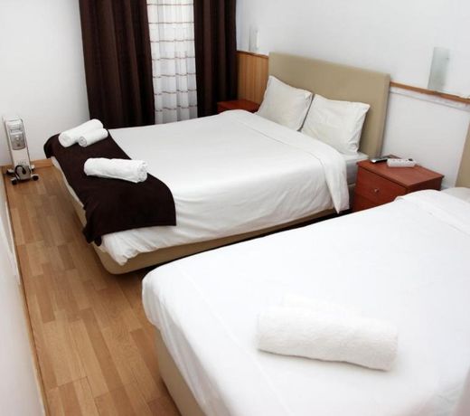 Lisbon Suite Home