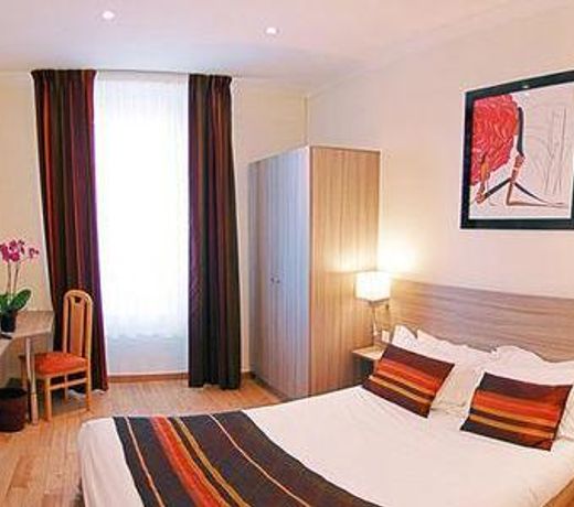 Ibis Styles HyÃ¨res Rooftop & Spa