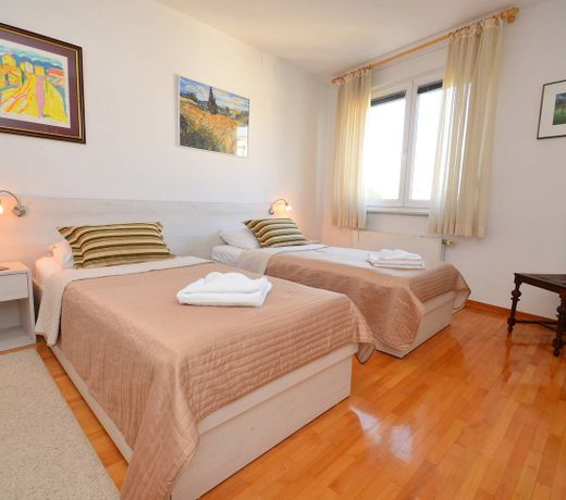 Apartments Zagreb Point - Vrbik