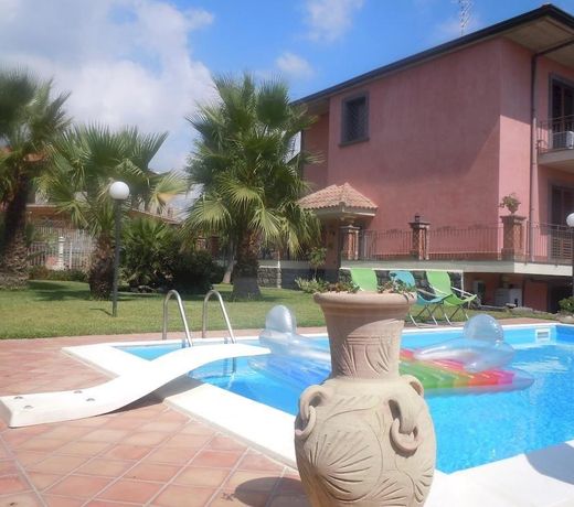 Villa Papale