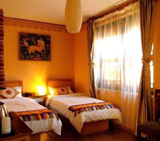 Tashitakge Hotel