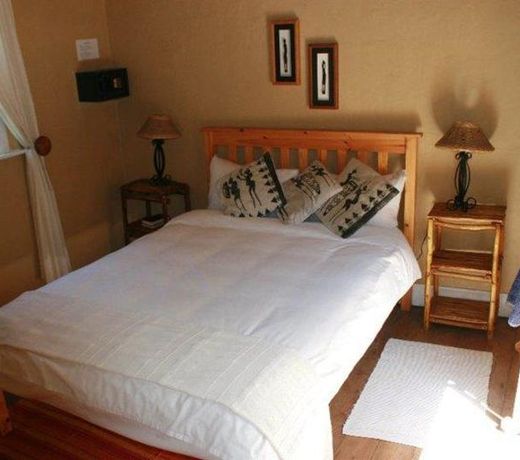 Fairy Knowe Backpackers