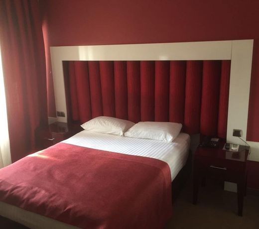 Mostar Hotel