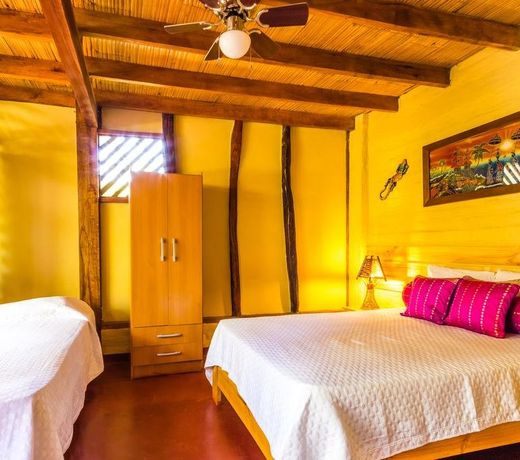 Kimbas Bungalows Mancora