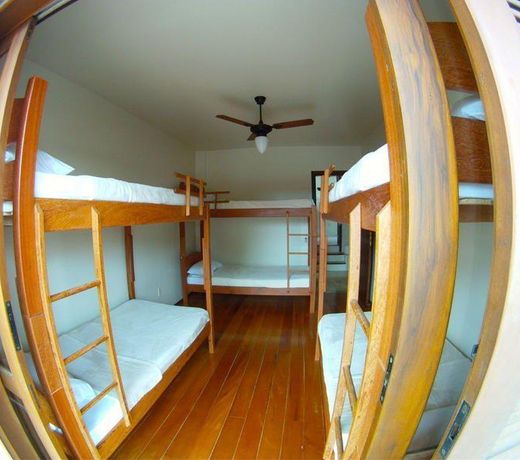 Sunhouse Hostel