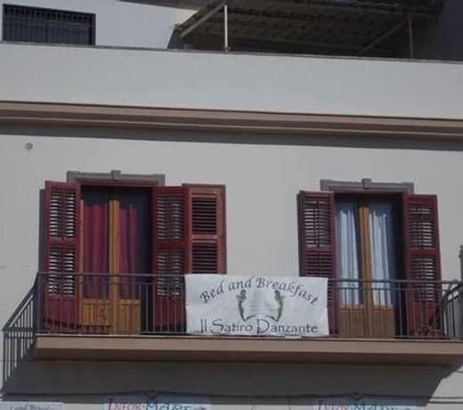 Casa del Satiro