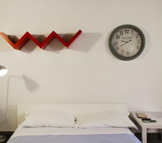 Suite Tower