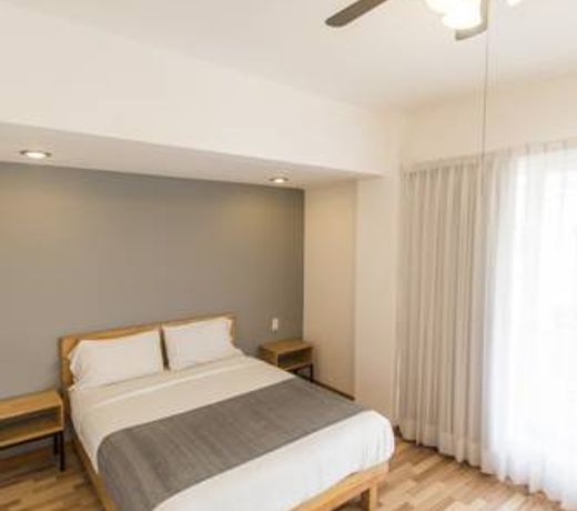 Hostal Tres Central