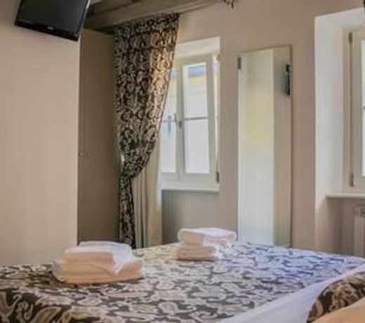 Barbacan Boutique Hotel