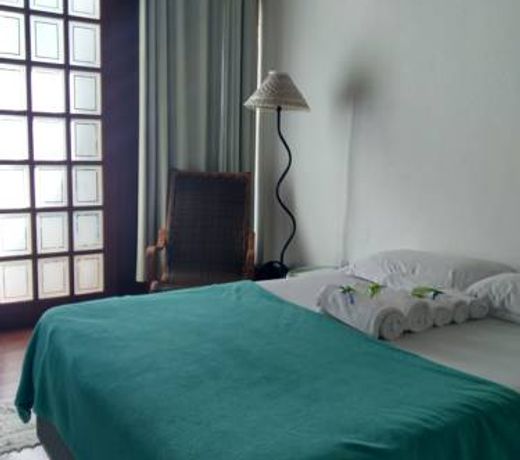 Casa dos AÃ§ores Cama e Cafe