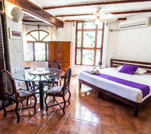 Che Suites Playa Adults Only