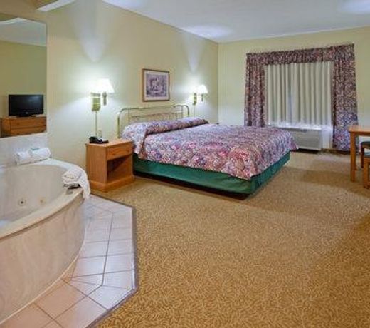 Country Inn & Suites By Carlson, Detroit Lakes, MN