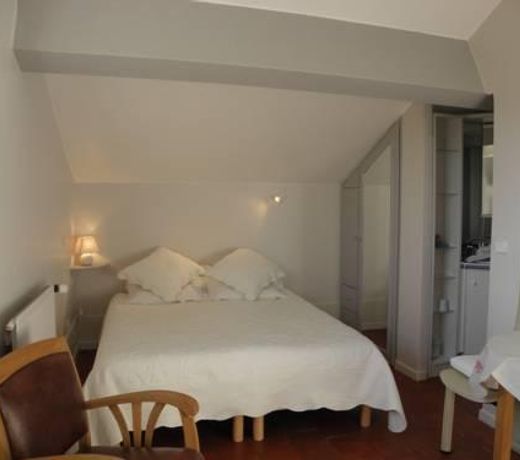CHAMBRES D'HÃ??TES BASTIDE LOU PANTAIL