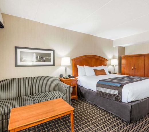 Wingate by Wyndham Springfield