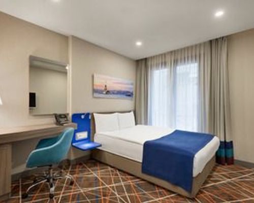 Tryp by Wyndham Istanbul Taksim - Стамбул - фото 3