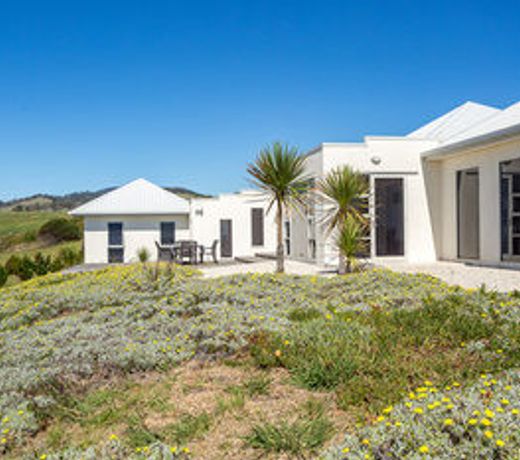 Saltwater - Absolute Oceanfront, Hot Tubs, Sauna, Fire Pits