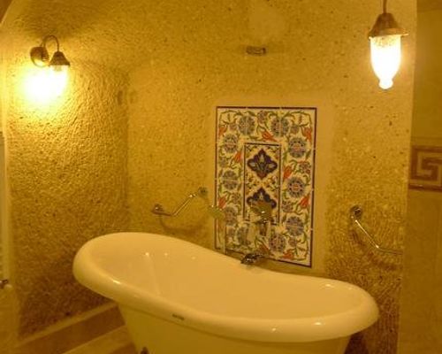 King Cave Hotel by Travellers - Гореме - фото 11