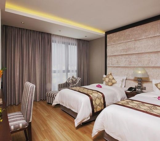Athena Hotel
