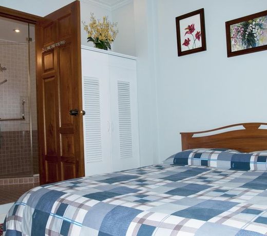 Evergreen Resort