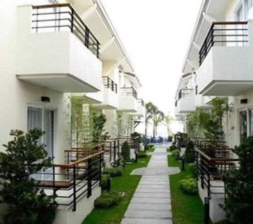 iCove Beach Hotel