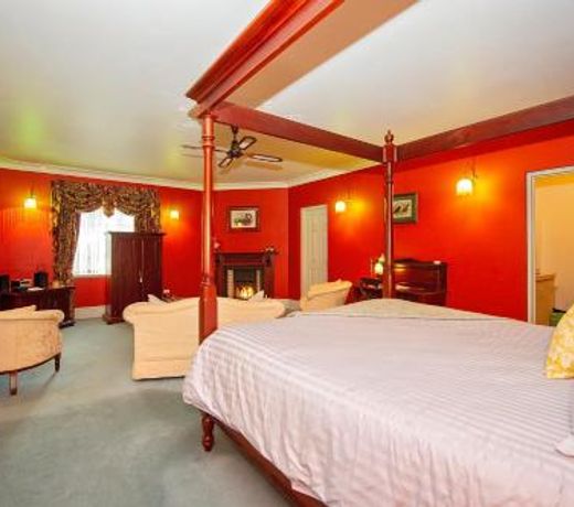 Blackwood Inn Innkeepers House
