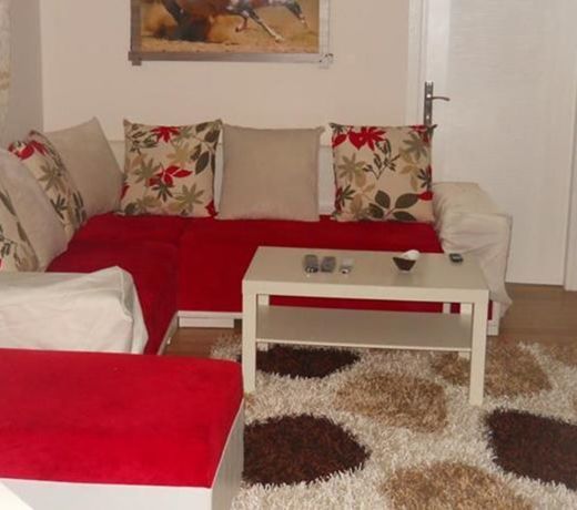 Apartment Red