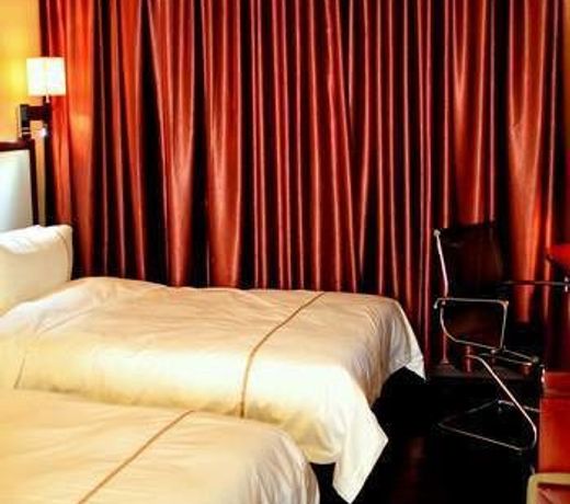 Shamian Hotel