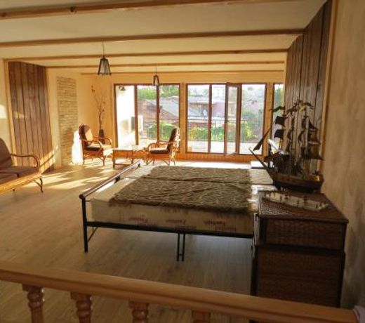 Kutaisi Center Guesthouse