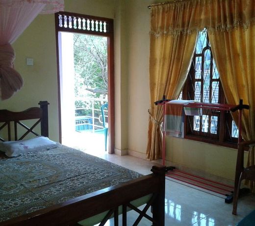 Oasis Tourist Welfare Center