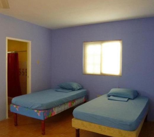 Labrish Guest House
