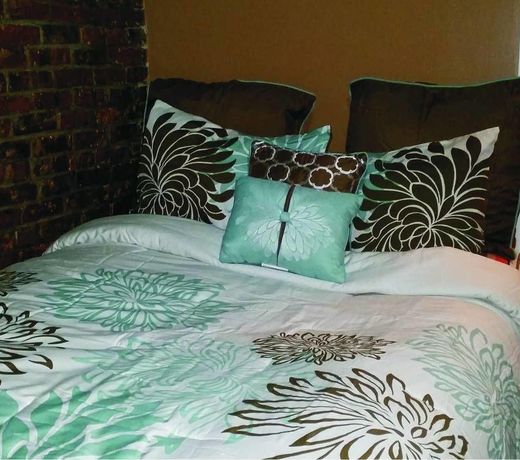 Oyo Bed & Breakfast