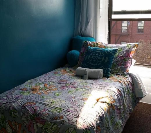 Oyo Bed & Breakfast
